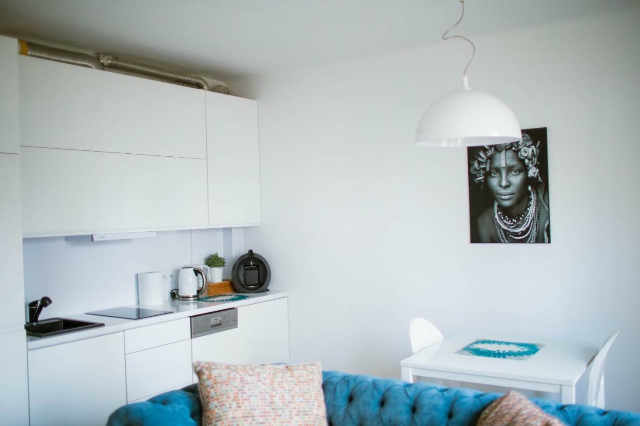 Flat White Apartament Pultusk Apartment Exterior photo